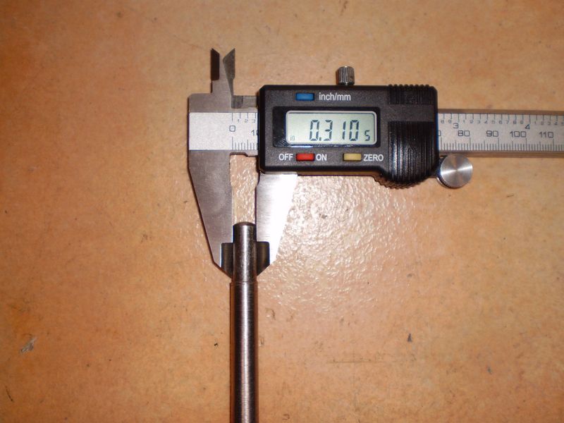 An easy to make gauge for determining pushrod length