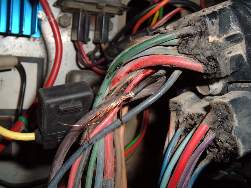 HEI_Wire_07