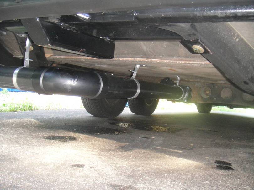 Added new pipes and hangers