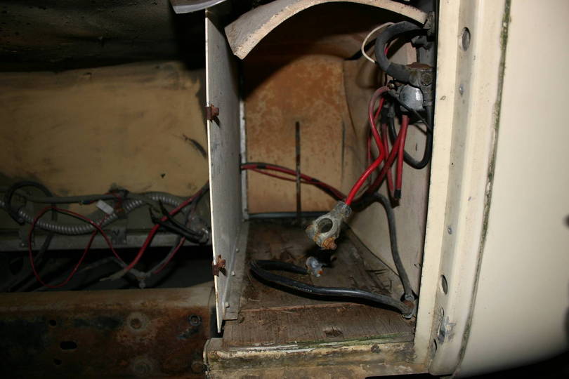 Original battery compartment