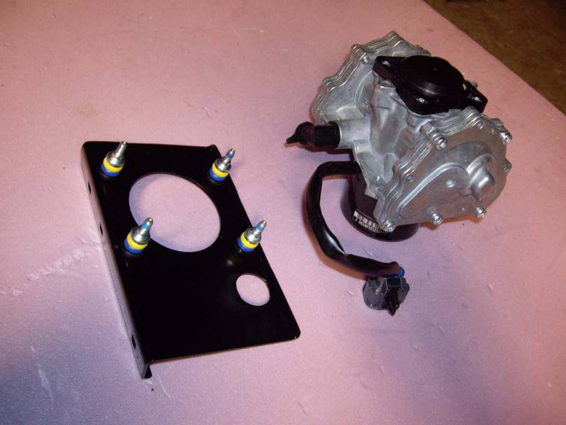 Pump &amp; Bracket