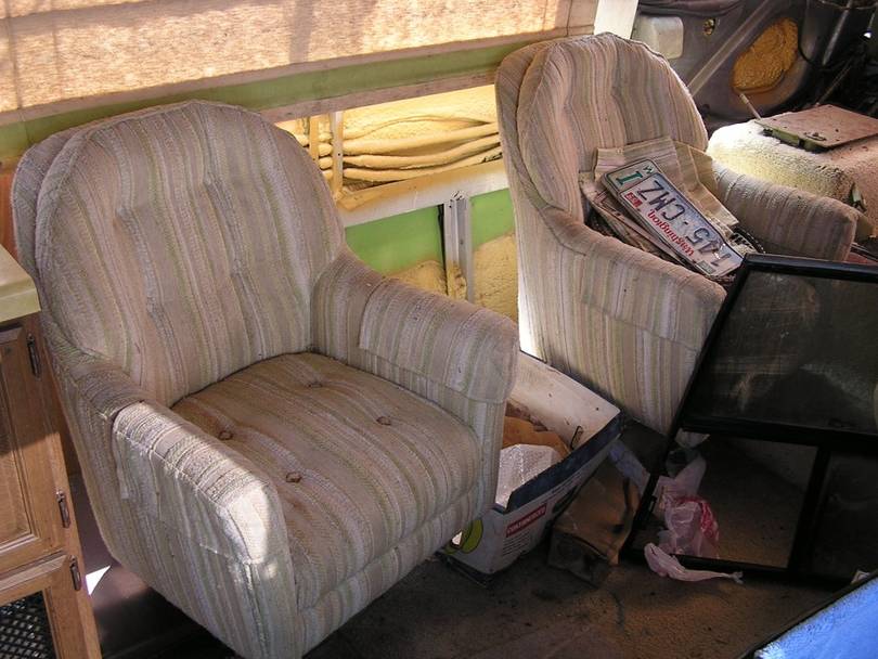 PB_Seats