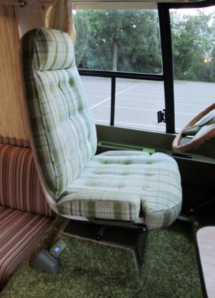 driver side captain's chair