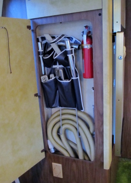 tools for central vacuum