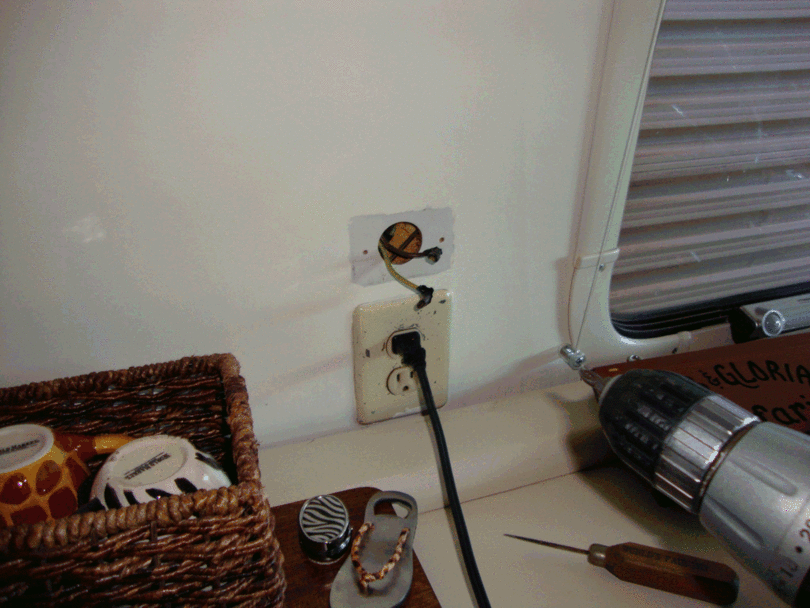 750_-_Paint_wouldn_t_make_those_outlets_look_any_better