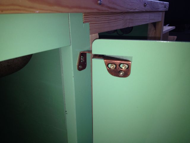 hinge