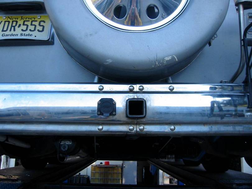 Through the bumper hitch