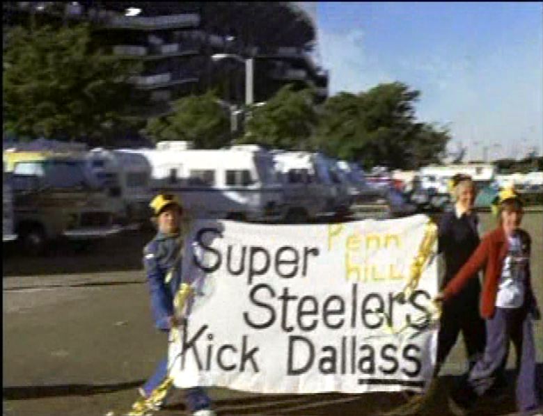 GMC Motorhome in Black Sunday (1977) - a little after 1:44 in the movie!