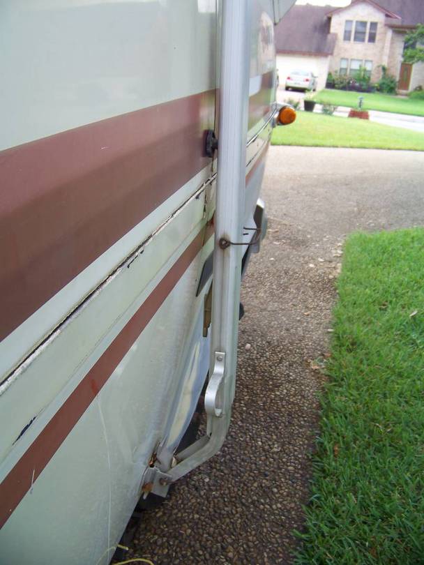 Randy Awning