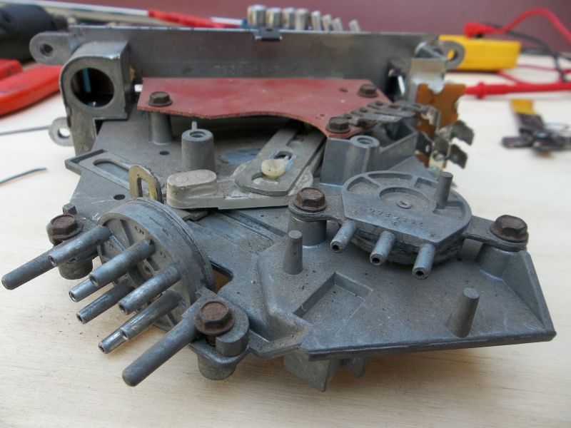 Function Lever and Vacuum Control Valves on the HVAC Control Panel