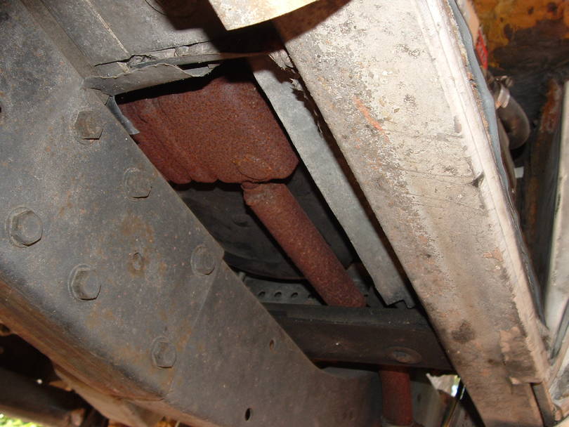 above_the_frame_rail