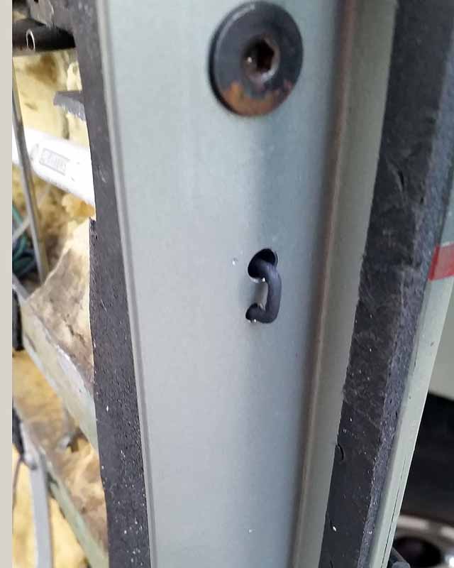 Hook Stowed