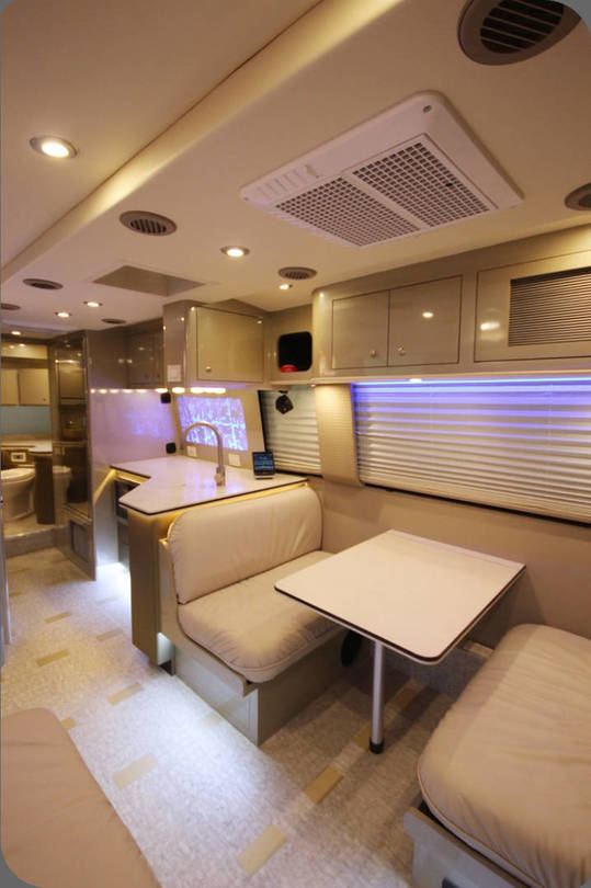 Custom_GMC_Motorhome_Restoration_6_