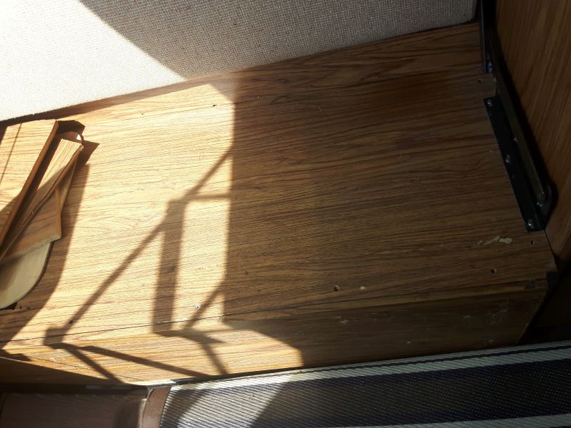 Drivers Side Bench Box