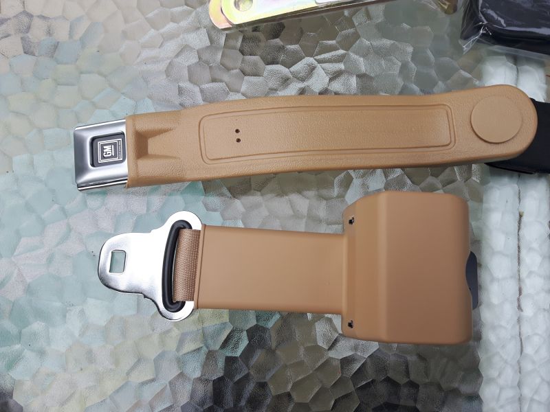 New Universal 2 Point  Retractable Seatbelt Package