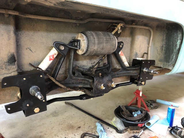 Installed bogies, with bogie boxes and reaction rods installed