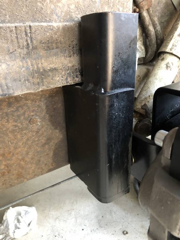 B-track, installed