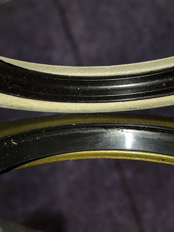 Correct (above) and incorrect (below)