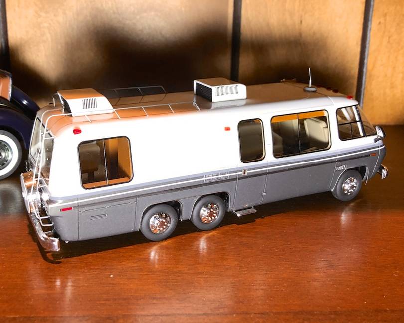 Neo 1:43 Scale