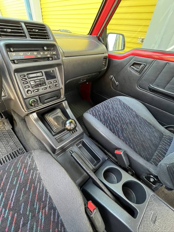 17-Center_Console_Dash